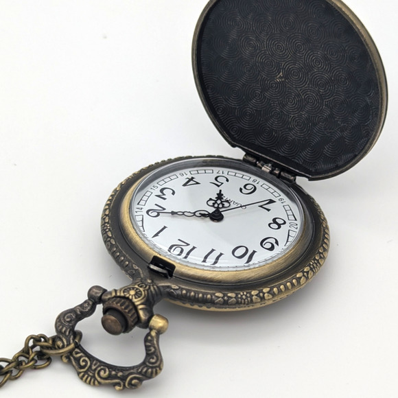 Harry Potter Ravenclaw NEW Gift Pocket Watch Hogwarts House Wizard - Picture 6 of 7